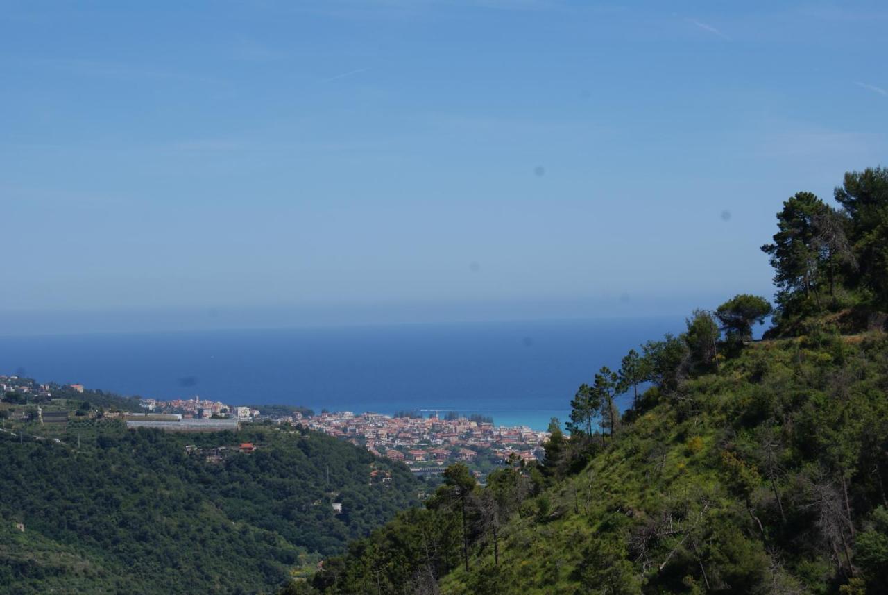 Bungalow Sixdays 2 Camporosso  Εξωτερικό φωτογραφία