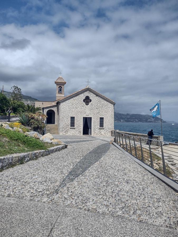 Bungalow Sixdays 2 Camporosso  Εξωτερικό φωτογραφία